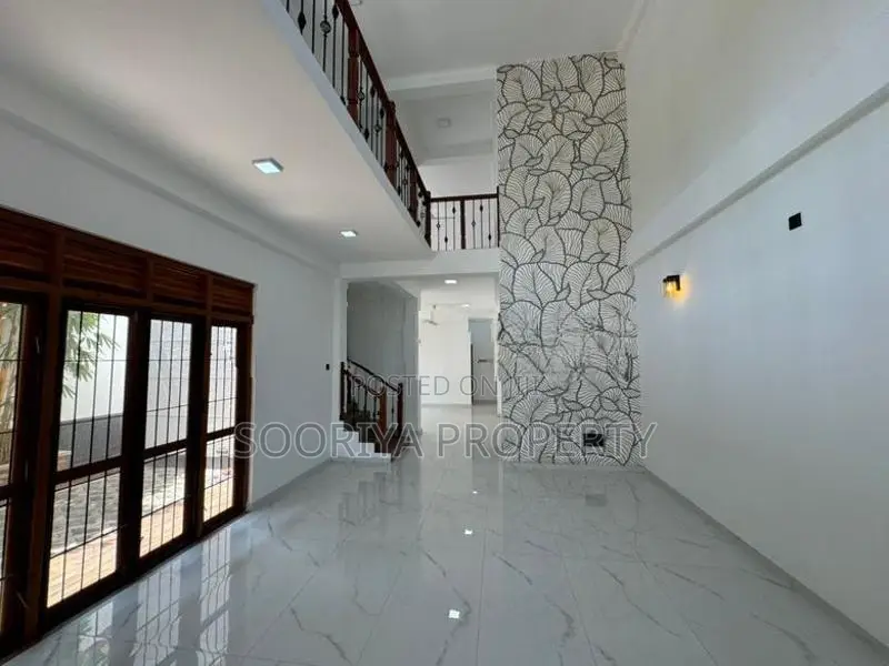 5 Bedroom Brand New House for Sale in Piliyandala