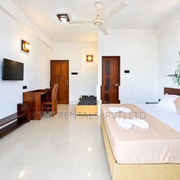 Mount Lavinia Accommodation Space CH935