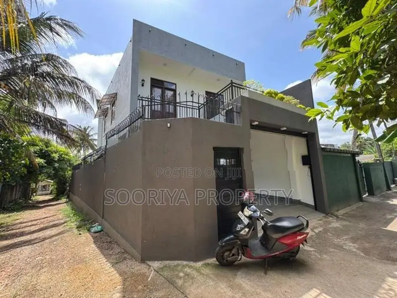 50M TO Colombo Road Brand New House for Sale in Piliyandala Town