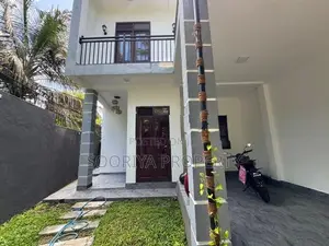50M TO Colombo Road Brand New House for Sale in Piliyandala Town
