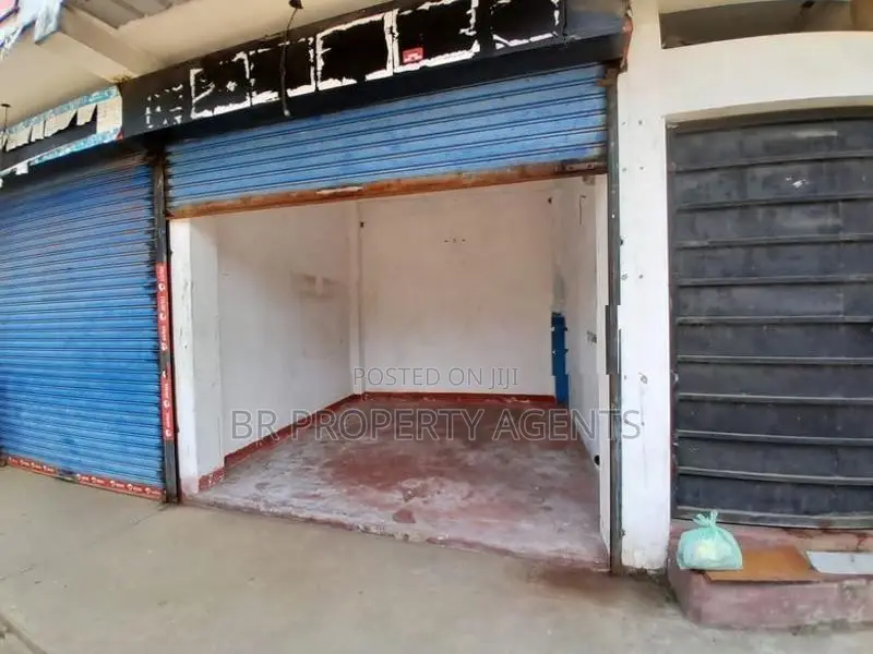 Three Story Commercial Building for Sale in Colombo 09