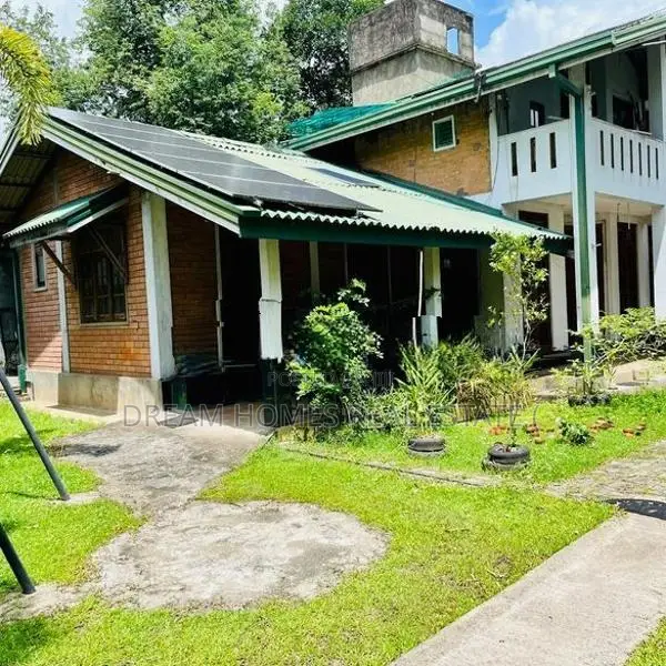 Eco-Friendly 3-Bedroom House for Sale – Korathota