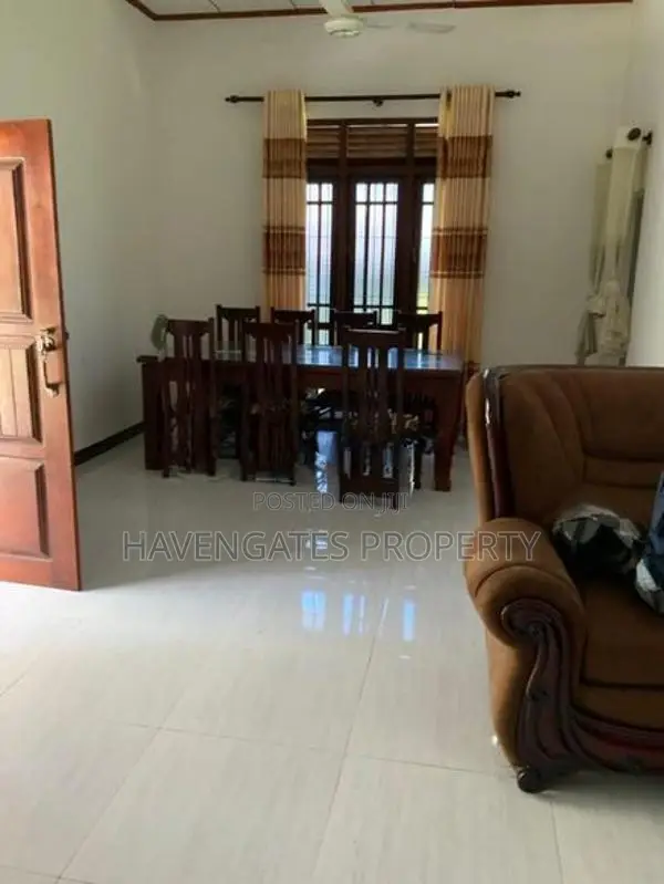 Completed House Rent Minuwangoda