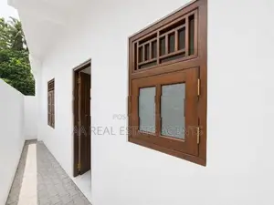Brand New House with Slab for Sale in Wellampitiya