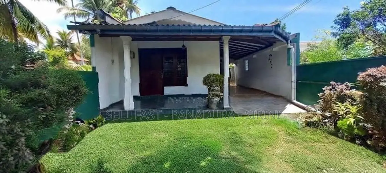House for Sale Near St Jhons College Panadura