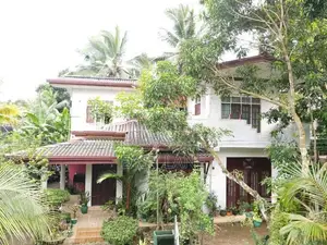 ‎කඩවත – කිරිල්ලවල අංගසම්පූර්ණ දෙමහල් නිවසක් සමඟ පර්චස් 12.5 ක ඉඩමක්