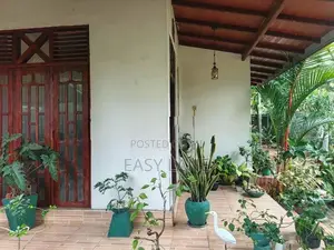 ‎කඩවත – කිරිල්ලවල අංගසම්පූර්ණ දෙමහල් නිවසක් සමඟ පර්චස් 12.5 ක ඉඩමක්