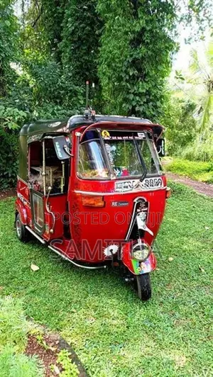 Bajaj Three Wheel 2002