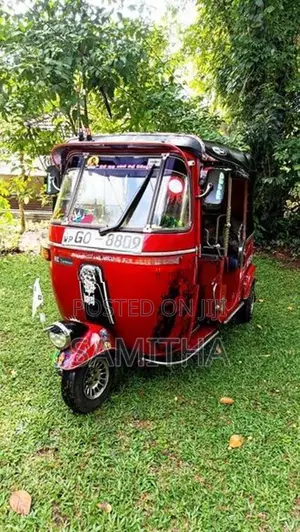 Bajaj Three Wheel 2002