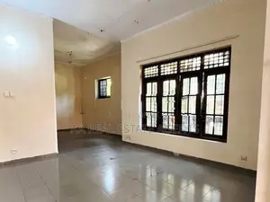 Three-Storey House for Sale in Colombo 09