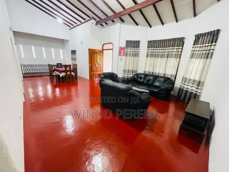 උඩුමහලේ නිවසක් කුලියට දීමට - බෝකුන්දර