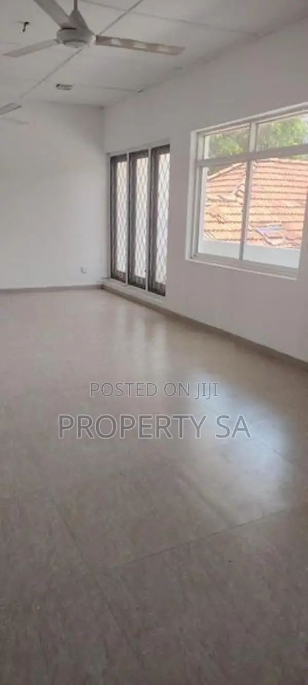 2 storied House For Sale Facing Peterson Lane, wellawatte(Colombo 6)
