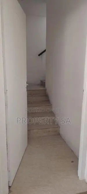 2 storied House For Sale Facing Peterson Lane, wellawatte(Colombo 6)