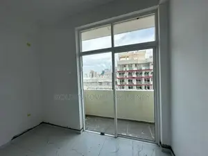 Wellawatte - Under-Construction 3 Br Luxury Apartment