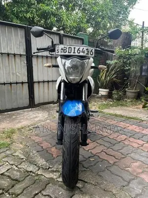 Suzuki Gixxer 2016