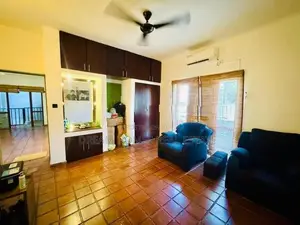 Luxury Home with Separate Annex in Nugegoda (Rs. 230M)
