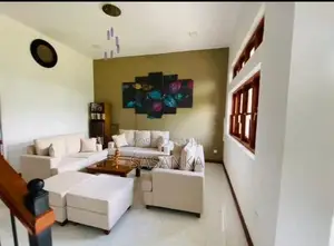 KANDY NEAR ASGIRIYA TEMPLE SUPER LUXRY VILLA FOR SALE