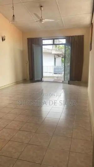 House Upstair 3BR Unit Rent In Rajagiriya