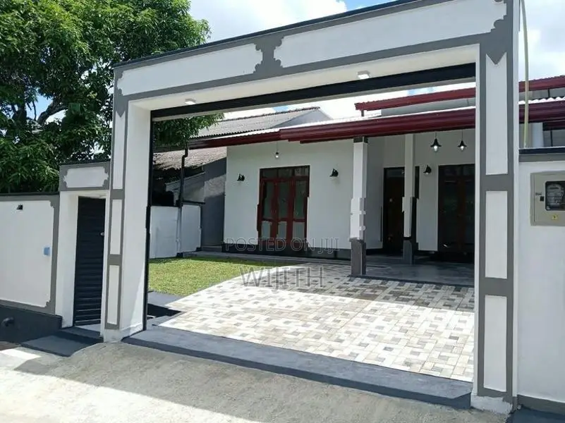Supar Brand New Single House for Sale in Kottawa Polgasowitajaliyagam 