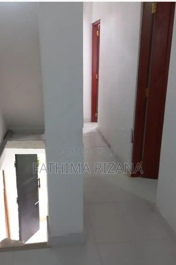 Colombo 05 Rooms for Rent (Girls)