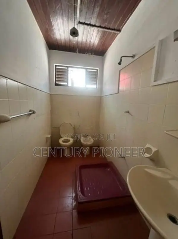 House for Sale in Colombo 5