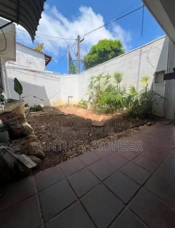House for Sale in Colombo 5