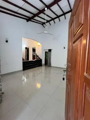 3 Bed Room House for Sale at Batuwandara, Madapatha - Piliyandala