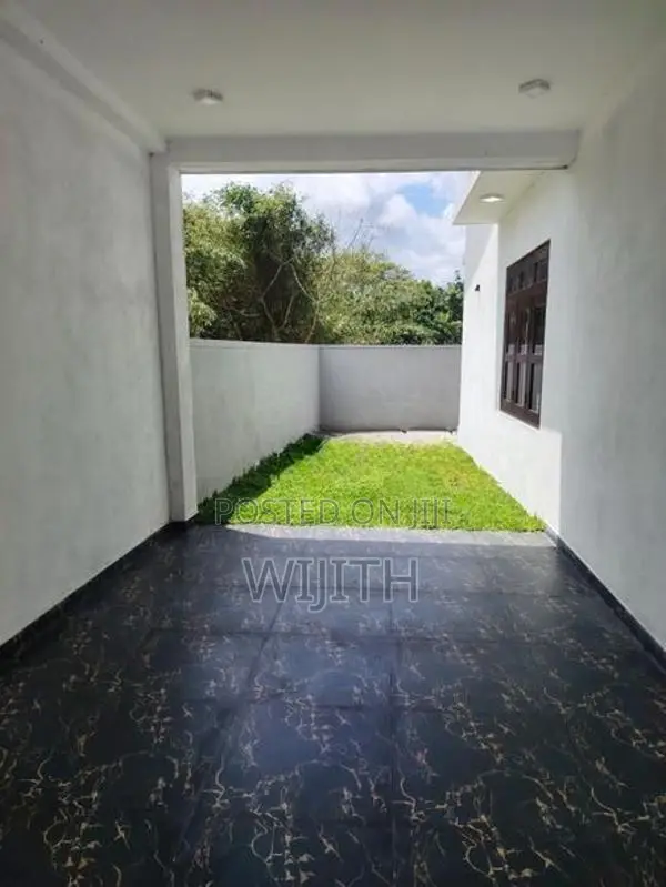 Super Brand New Two Storey House for Sale in Kottawa Polgasowita Road
