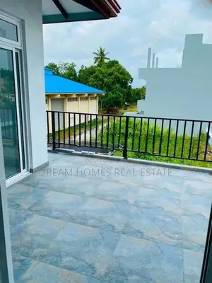 Brand New House in Odiliya Residencies – Kottawa