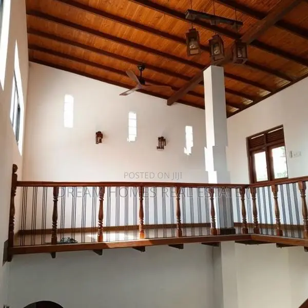Spacious 5-Bedroom House For Sale – Kapuwatta, JA-ELA