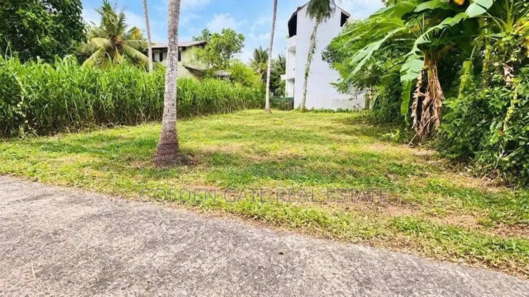 Kadawatha Valuable Residential Land for Sale