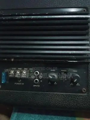 Vehicle Speaker Amp with Box Bluetooth
