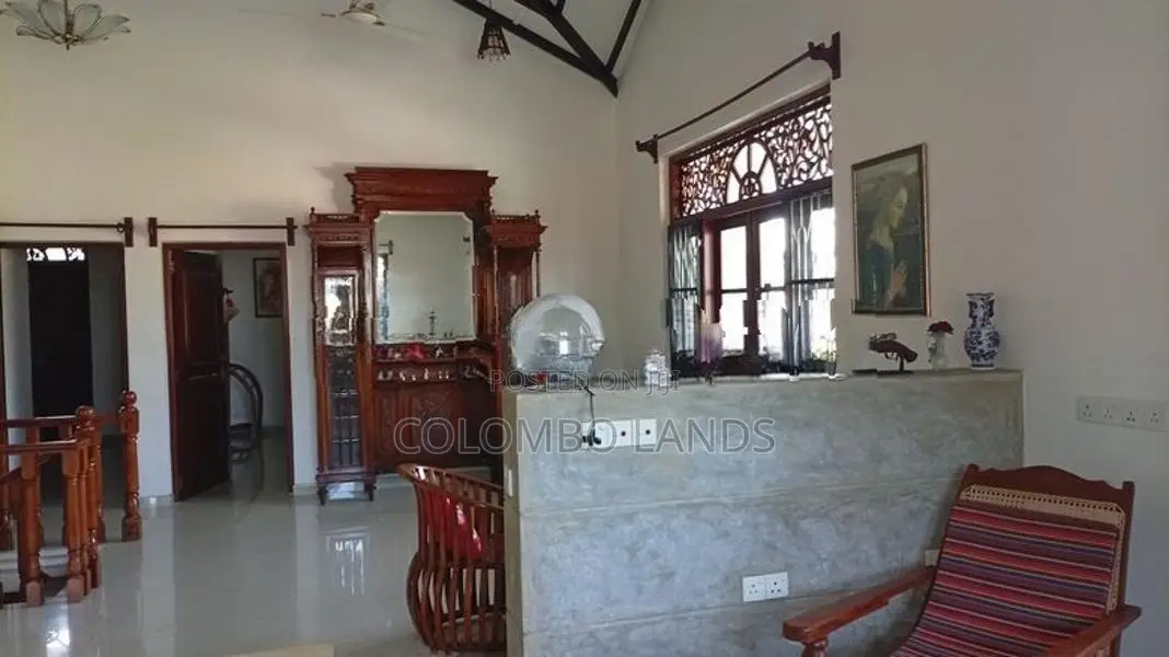 Villa For Sale Near Negombo Beach