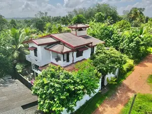 කහතුඩුව ගෝනපොලින් අංගසම්පූර්ණ දෙමහල් නිවසක් විකිණීමට