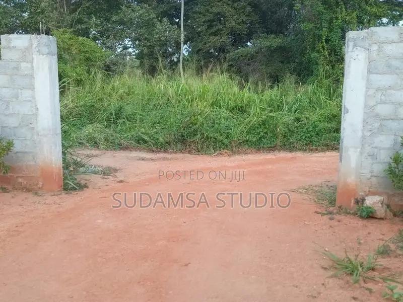 Land with House for Sale - Wariyapola