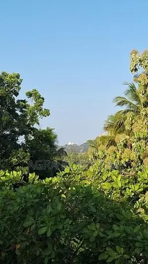 Anuradhapura නිවසක් සහිත ඉඩම සියලුම ගෘහ භාණ්ඩ සහිතව.