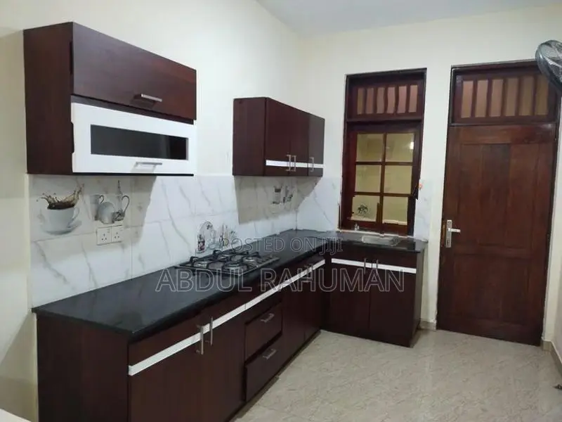 2Story 4 Rooms Kalubowila