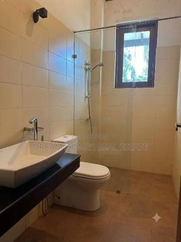 Luxury House for Rent Thalawathugoda