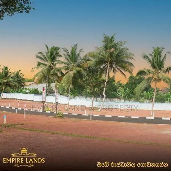 Batagama Kandana Road Luxury Land for Sale In Kapuwagara