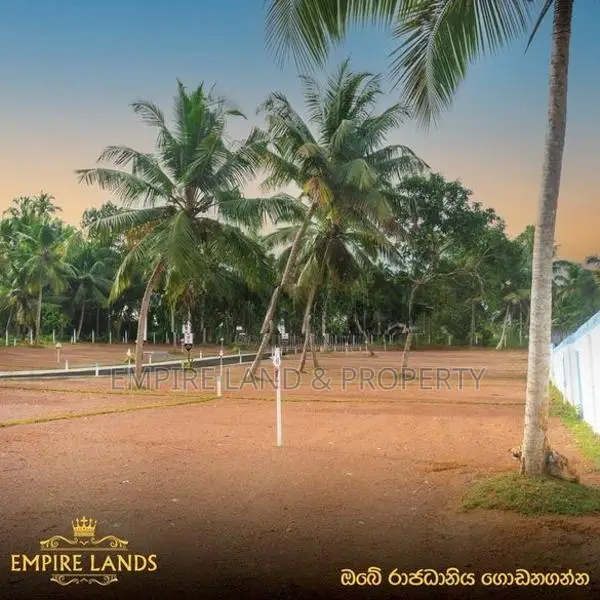 Batagama Kandana Road Luxury Land for Sale In Kapuwagara