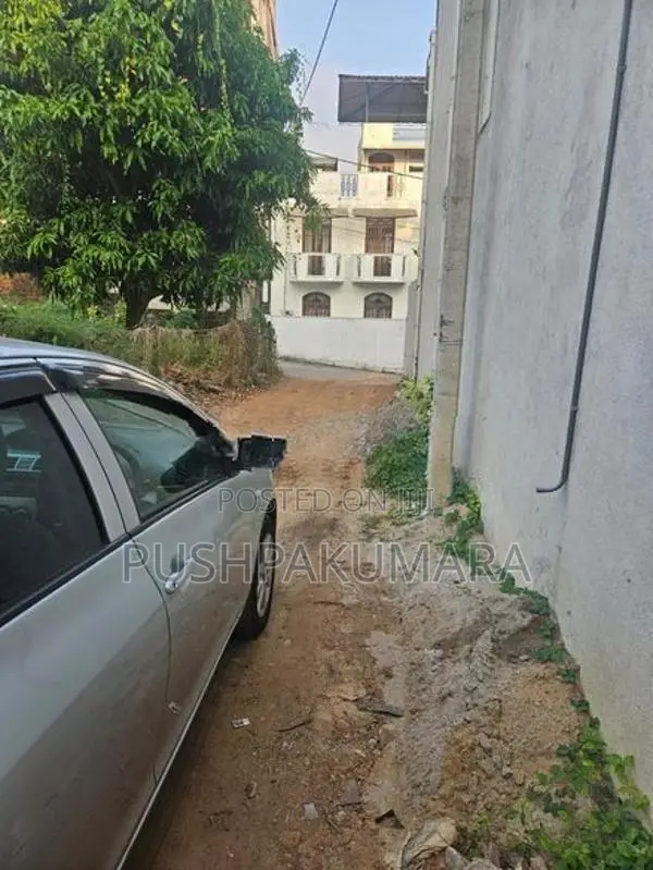 Bare Land for Sale in Nugegoda (file Number 571 B/1)embuldeniya Juncti