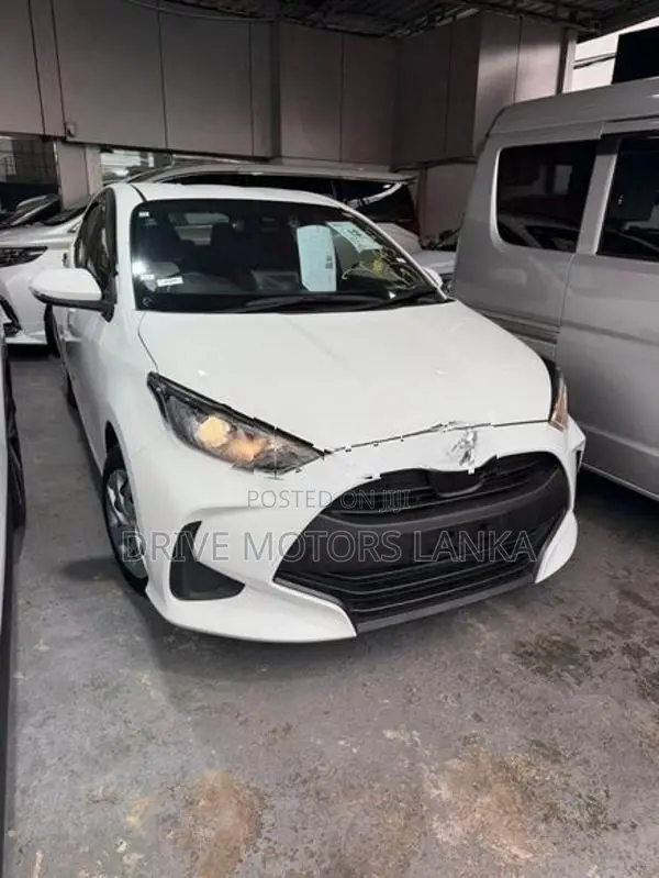 Toyota Yaris X Limited Push Start 2023