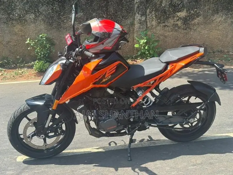 KTM Duke 160 2026