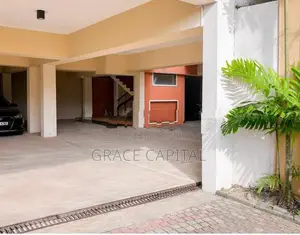 Apartment For Sale In Colombo 8