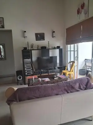 House For Sale In Battaramulla