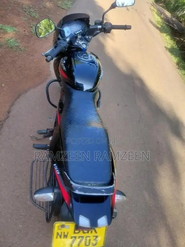Bajaj Pulsar 150 2018