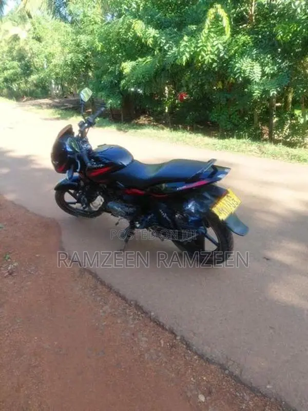 Bajaj Pulsar 150 2018