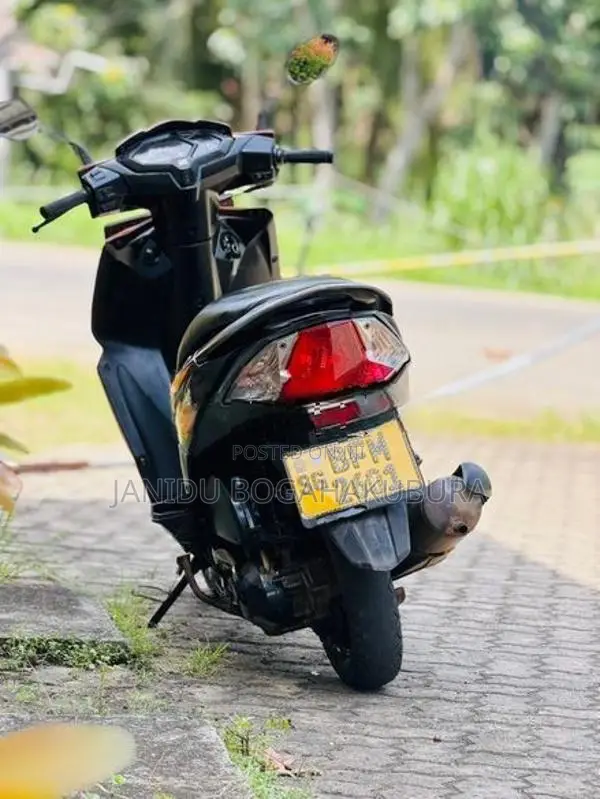 Honda Dio 2017