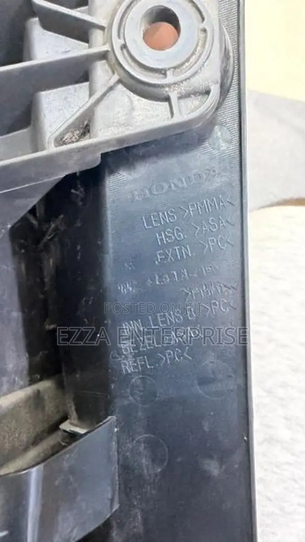 Honda Vezel RU3 Tail Lamp Set