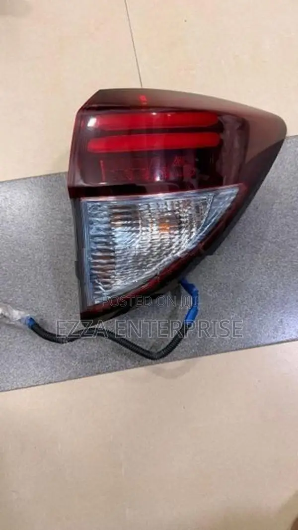 Honda Vezel RU3 Tail Lamp Set